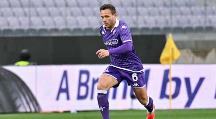 La Fiorentina rimonta il Monza, è sorpasso al Napoli