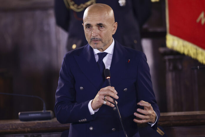 Napoli, Luciano Spalletti riceve la cittadinanza onoraria