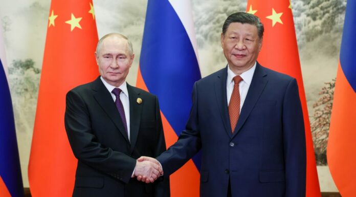 Xi Jinping incontra Putin “Per l’Ucraina serve una soluzione politica”