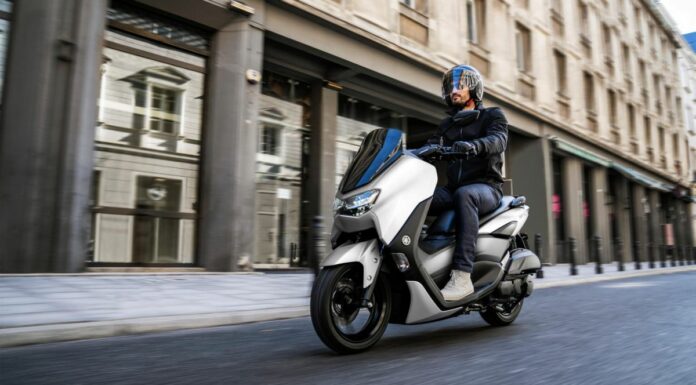 NMax 125 di Yamaha è già pronto anche per le autostrade