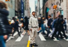 Fuori “Altrove” il nuovo album di Ultimo