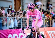 Pogacar vince anche la 16^ tappa e fa cinquina al Giro