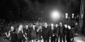 Due concerti immersivi di Russell Crowe nel nuovo Forum Theatre di Roma