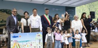 Una donazione all’asilo comunale di Cernobbio dal Bmw Group Classic