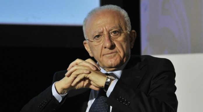 De Luca “Premier Meloni ci ha comunicato la sua vera identità e noi concordiamo”