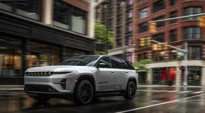 Jeep Wagoneer s 100% elettrica, pensata per il mercato globale