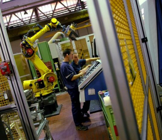A novembre 2025 produzione industriale in aumento dell’1,4% sull’anno, i dati Istat