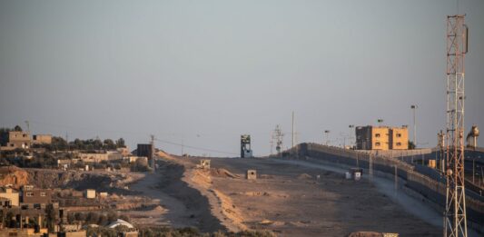 Raid Idf a Gaza, “uccisi tre terroristi usciti da un tunnel a Rafah”