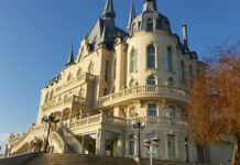 Ucraina, il Castello di Odessa realizzato da maestranze salentine