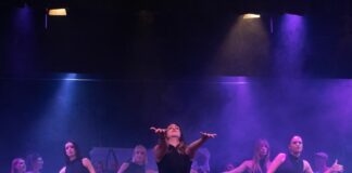 Dipendenti Istituto Besta nel musical “Mary Poppins” per beneficenza