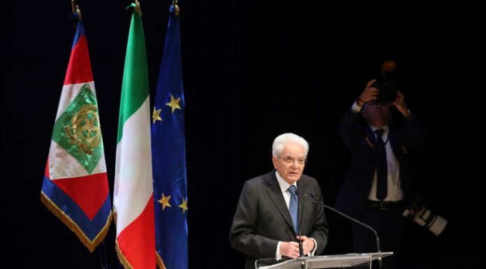 2 Giugno, Mattarella “Fare memoria è dovere civico e motivo riflessione”