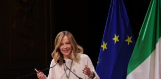 ميلوني: أحترم شلاين لكنها تفتقر إلى الشجاعة