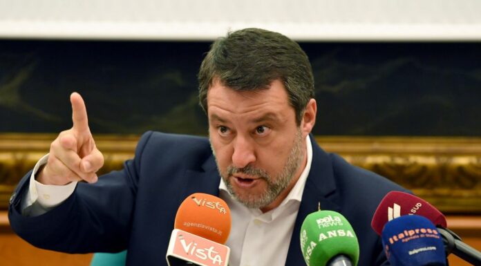 Europee, Salvini “Punto su Lega in doppia cifra, voterò per Vannacci”