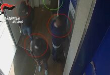 Rho, rubavano denaro appena prelevato da anziani a sportello. 10 arresti