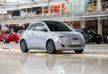 Arriva la 500e Mirafiori, omaggio alla casa della piccola Fiat
