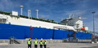 Rigassificatore, sdoganamento in mare per le navi che trasportano GNL