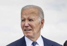 Biden commemora il D-Day “Dobbiamo difendere la democrazia”