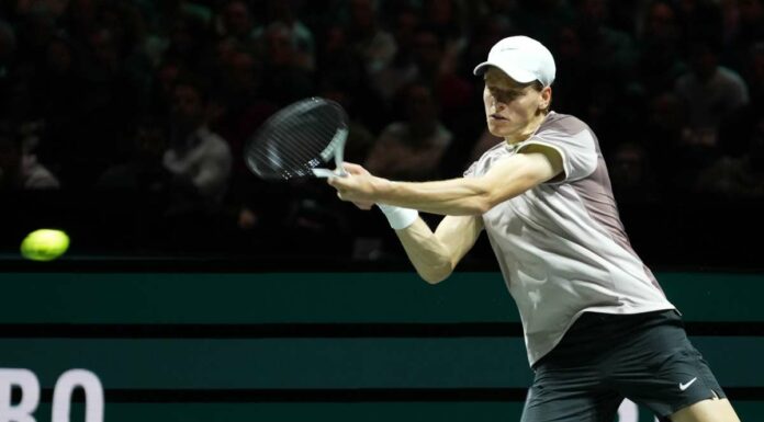 Sinner eliminato in semifinale da Alcaraz al Roland Garros