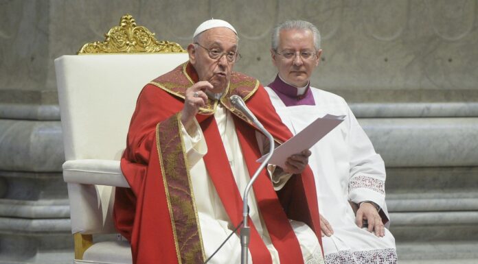 Papa “La guerra è il fallimento della politica e dell’umanità”