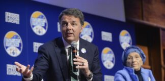 رينزي عن الانتخابات الأوروبية: الأمور سارت بشكل سيء.. و خرجنا من البرلمان