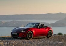 Mazda presenta la versione 2024 della MX-5