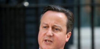 Cameron “Zelensky ha il diritto di colpire oltre confine”