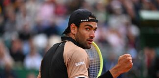 Berrettini vola in finale a Stoccarda, sconfitto Musetti