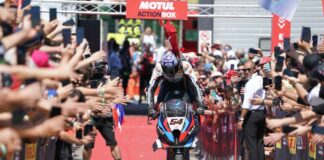 Superbike, Razgatlioglu completa la tripletta a Misano