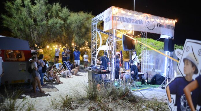 Radioimmaginaria racconta l’estate degli adolescenti sulle spiagge
