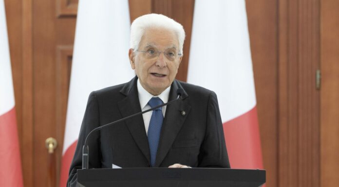 Mattarella “Disinformazione russa inaccettabile. Preservare libertà e democrazia”