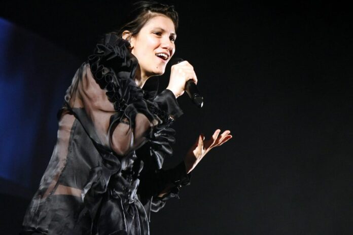 ELISA IN CONCERTO