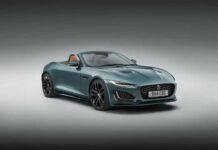 Jaguar festeggia l’anniversario della sua sports car con l’ultima F-type