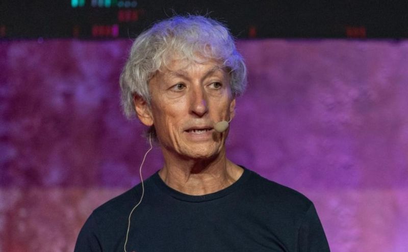 Riccardo Luna vince il premio Ischia per la “Comunicazione Sostenibile” Riccardo Luna vince il premio Ischia per la “Comunicazione Sostenibile”