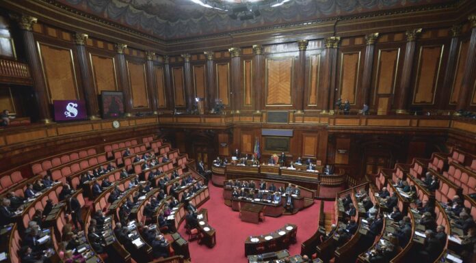 Dal Senato primo via libera al premierato