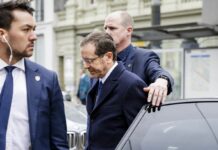 Israele, Herzog ad atleti “Pensate ai prigionieri a Gaza”