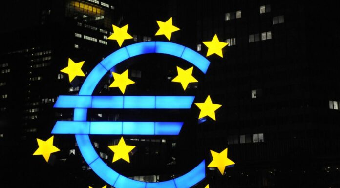 Bce, ripresa meglio del previsto grazie alle famiglie