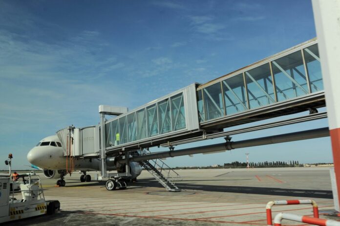 Inaugurazione della nuova configurazione a 3mila metri della pista dell’Aeroporto Internazionale ‘ Karol Wojtyla ’ di Bari.