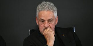 Rapina in villa Roberto Baggio, ex calciatore aggredito e ferito