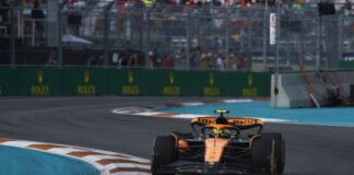 Pole di Norris su Verstappen in Spagna, Leclerc 5° e Sainz 6°