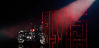 Con la Bonneville T120 Elvis Triumph celebra il re del rock