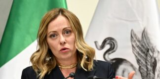 Meloni “L’Europa deve fare meno e meglio”