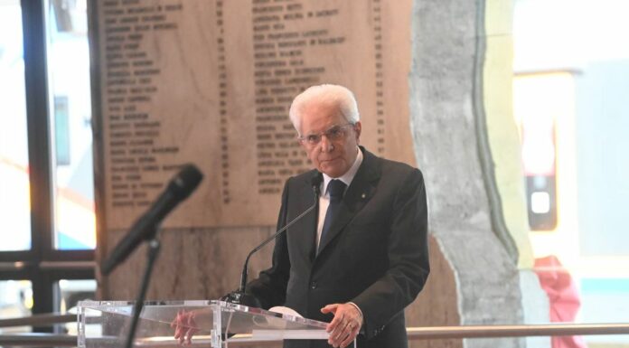 Ustica, Mattarella “Manca una piena verità, i Paesi amici collaborino”