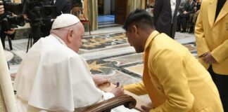 La squadra vaticana di cricket sfida quella di Re Carlo