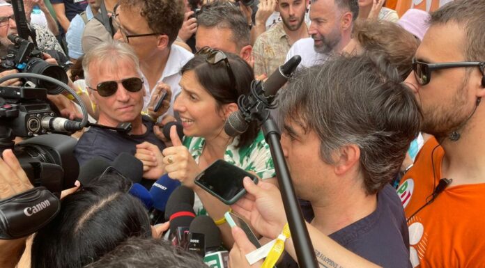 Pride, Schlein “Con governo Meloni Italia perso posizioni su diritti”