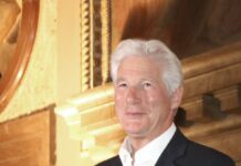 Richard Gere nel cast della serie “The Agency”