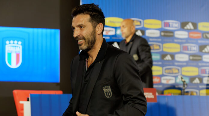 Buffon resta in Nazionale “L’azzurro è la mia seconda pelle”