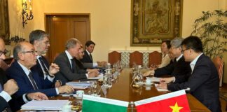 أورسو يناقش في بكين التنقل الكهربائي والتكنولوجيا الخضراء