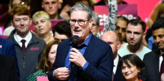 ستارمر رئيساً لوزراء بريطانيا بعد فوز حزب العمال