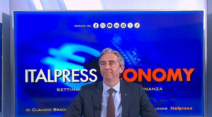 Turismo, Baccarini “Affitti brevi una risorsa per il Paese”