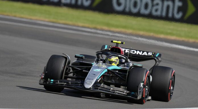 Hamilton torna a ruggire a Silverstone, deludono le Ferrari